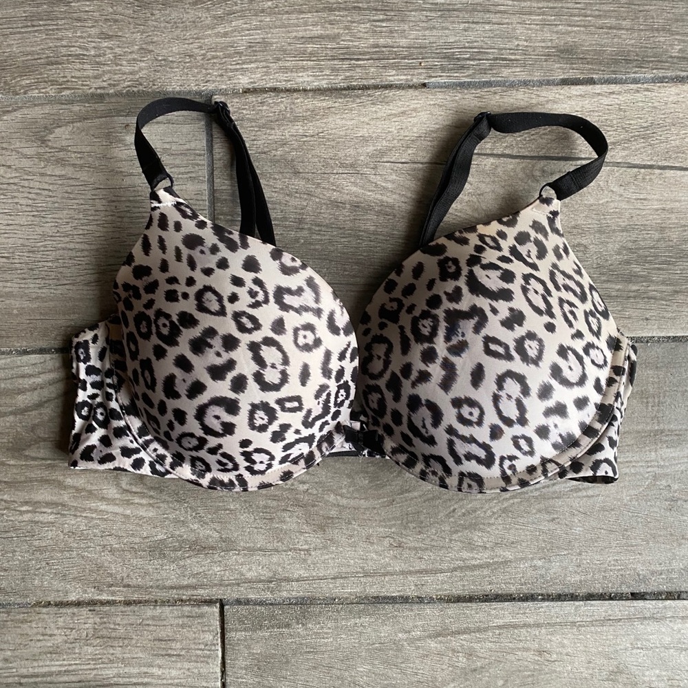 Victoria’s Secret push up bra